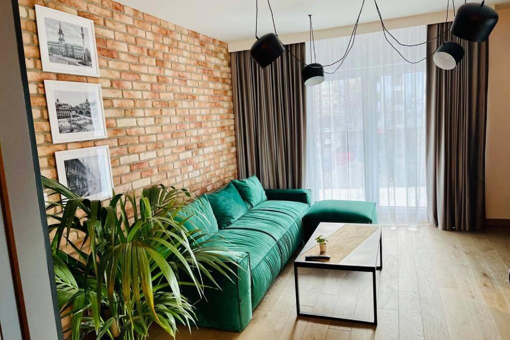 Loftowy Apartament Bohema Old Praga-North Warszawa Zewnętrze zdjęcie
