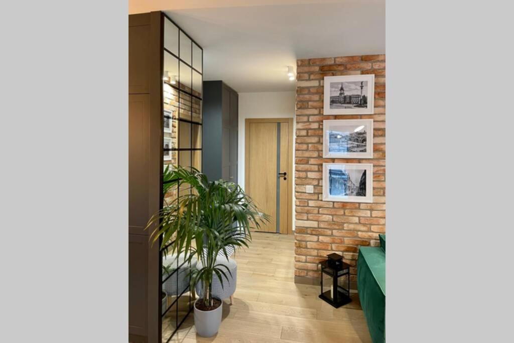 Loftowy Apartament Bohema Old Praga-North Warszawa Zewnętrze zdjęcie